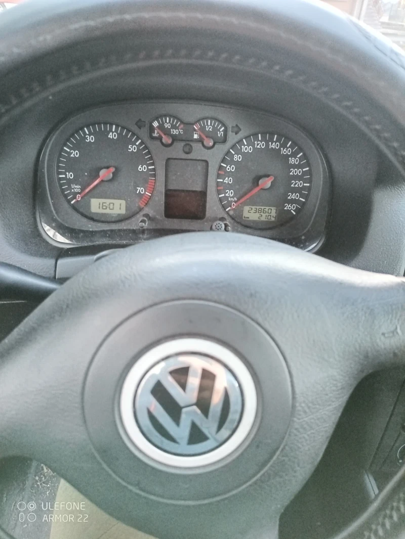 VW Golf, снимка 17 - Автомобили и джипове - 48652748