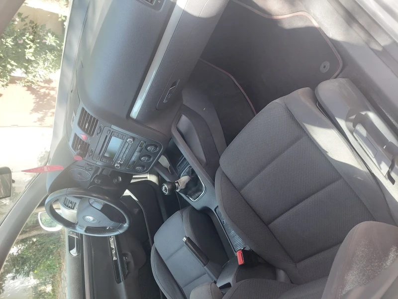 VW Golf 2.0 тди 6 скорости, снимка 17 - Автомобили и джипове - 52328595