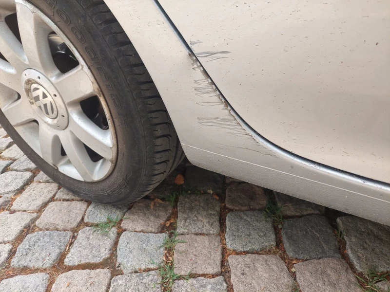 VW Golf 2.0 тди 6 скорости, снимка 7 - Автомобили и джипове - 52328595