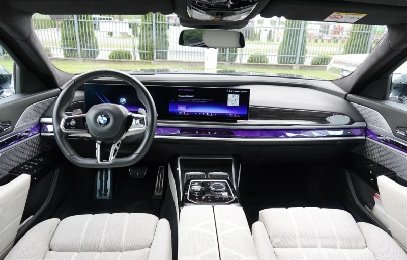BMW 740 M-Sport xDrive, Massage, B/W, снимка 7 - Автомобили и джипове - 52187717