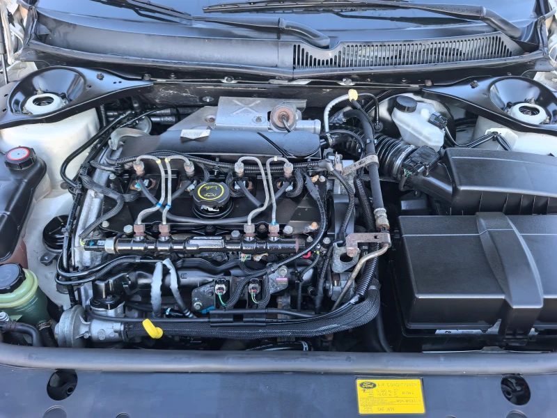 Ford Mondeo 2.0TDCI, снимка 15 - Автомобили и джипове - 52423800
