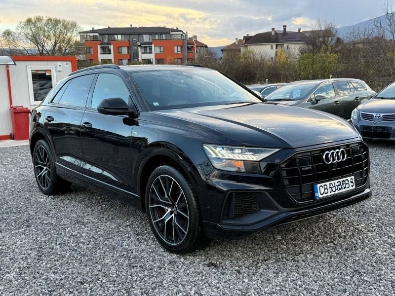 Audi Q8 55TFSI Matrix/Sline/Панорама/Head up/Camera360/B&O, снимка 3 - Автомобили и джипове - 52507345