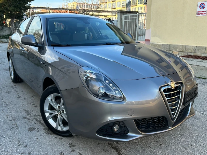 Alfa Romeo Giulietta 1.6JTDm НАВИ LED, снимка 3 - Автомобили и джипове - 52641084