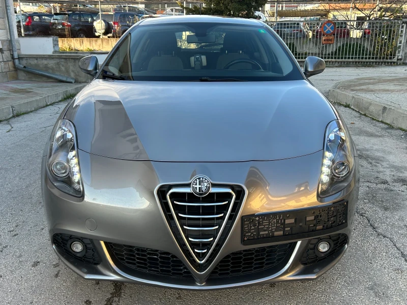 Alfa Romeo Giulietta 1.6JTDm НАВИ LED, снимка 2 - Автомобили и джипове - 52641084