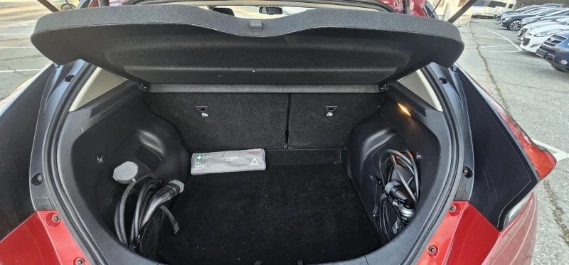 Nissan Leaf  N-CONNECTA 360 Подгрев Холандия Лизинг , снимка 14 - Автомобили и джипове - 52787366