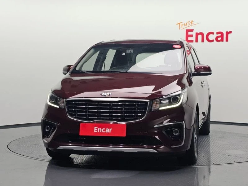 Kia Carnival 2.2 Automatic, снимка 2 - Автомобили и джипове - 55464730