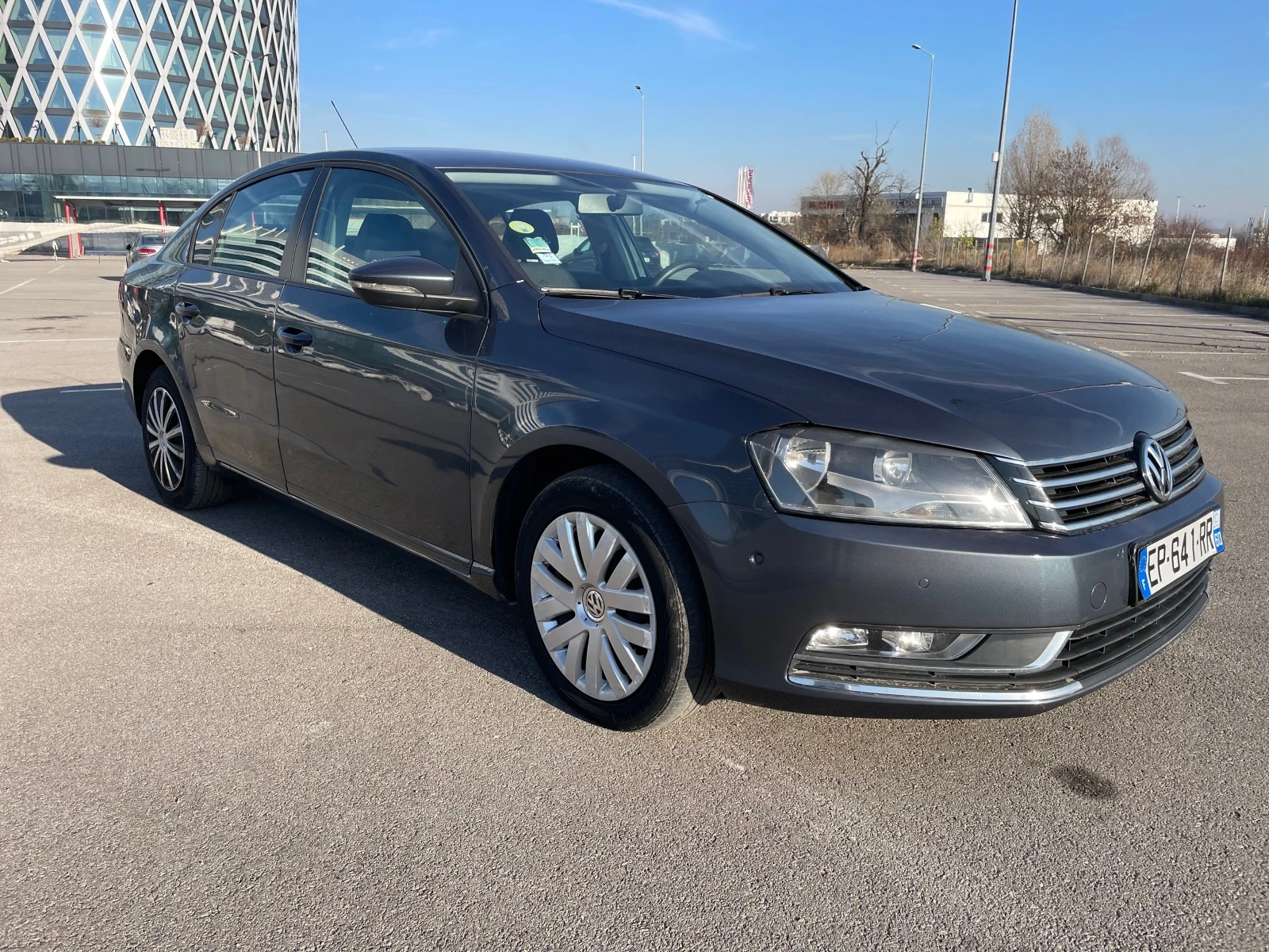 VW Passat 2.0TDI-NAVI-177-AUTOMATIC  - [1] 