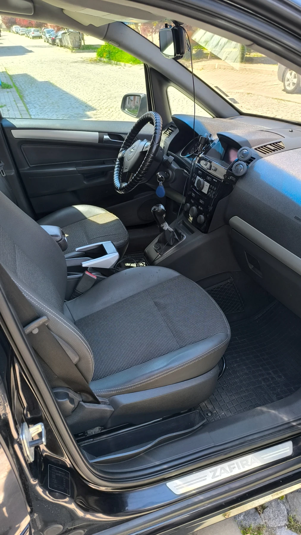Opel Zafira  - изображение 5