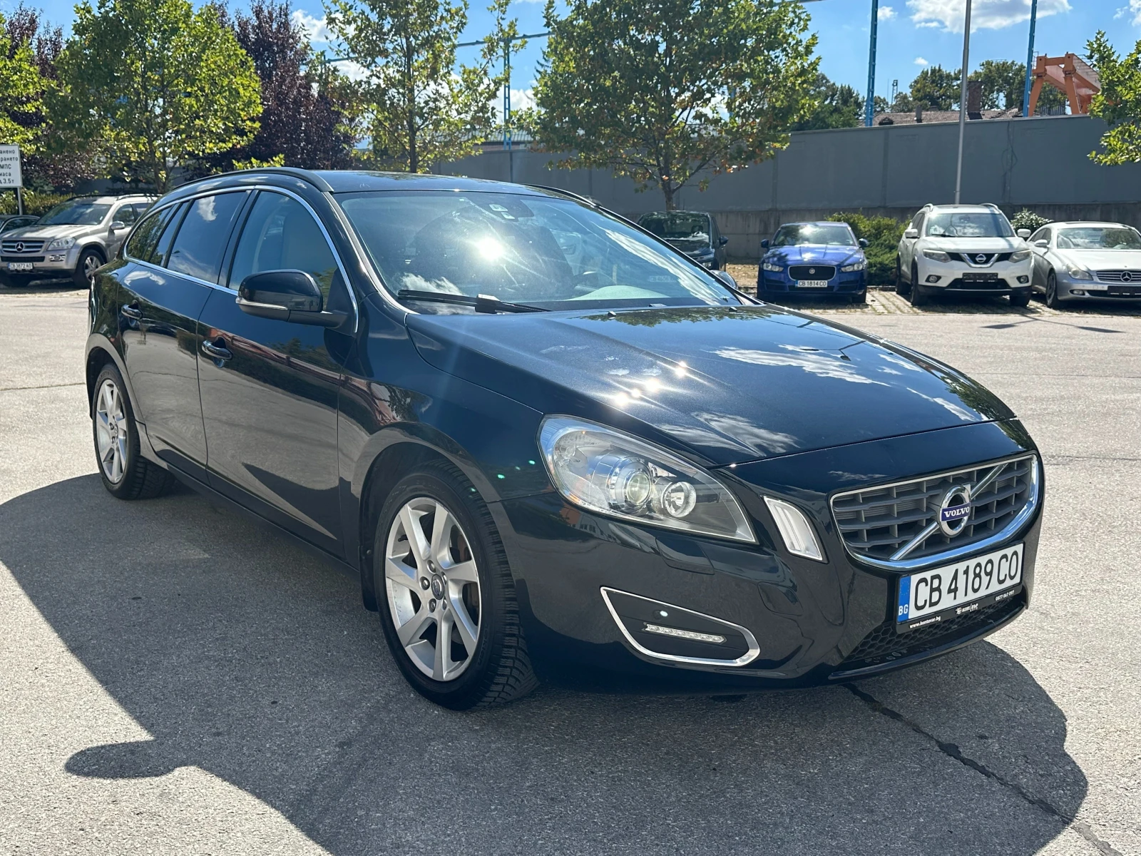 Volvo V60 2.4d 215 к.с. - изображение 6