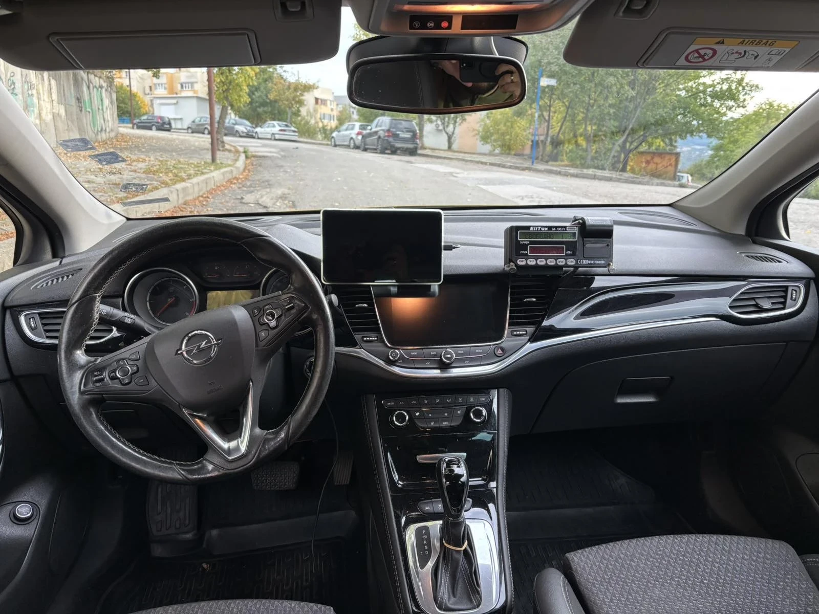 Opel Astra 1.6 CDTI - изображение 8