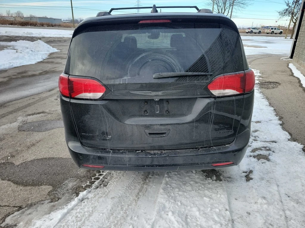 Chrysler Pacifica * Limited * CARFAX * БЕЗ ПЪРВОНАЧАЛНА ВНОСКА - изображение 4