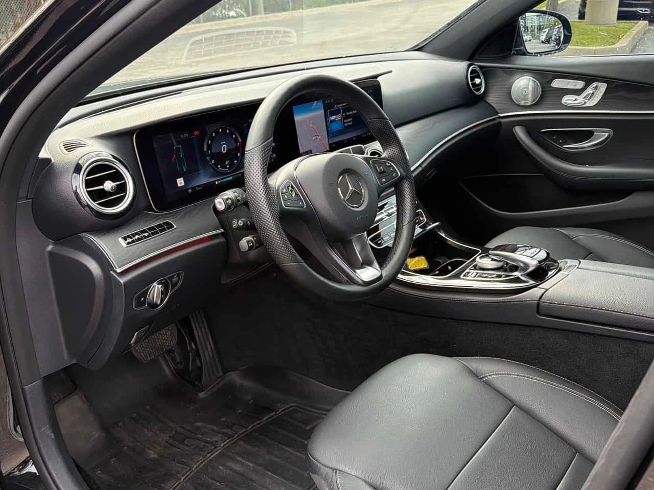 Mercedes-Benz E 400 4MATIC * BURMASTER* ДИСТРОНИК* 360 КАМЕРА* ПАНОРАМ, снимка 7 - Автомобили и джипове - 54593233
