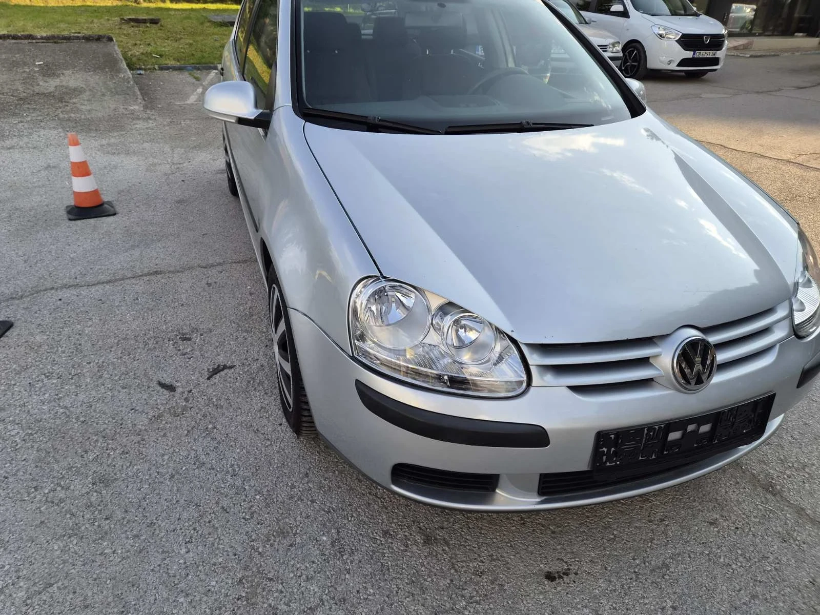 VW Golf 1.9TDi Автомат, снимка 3 - Автомобили и джипове - 54655276