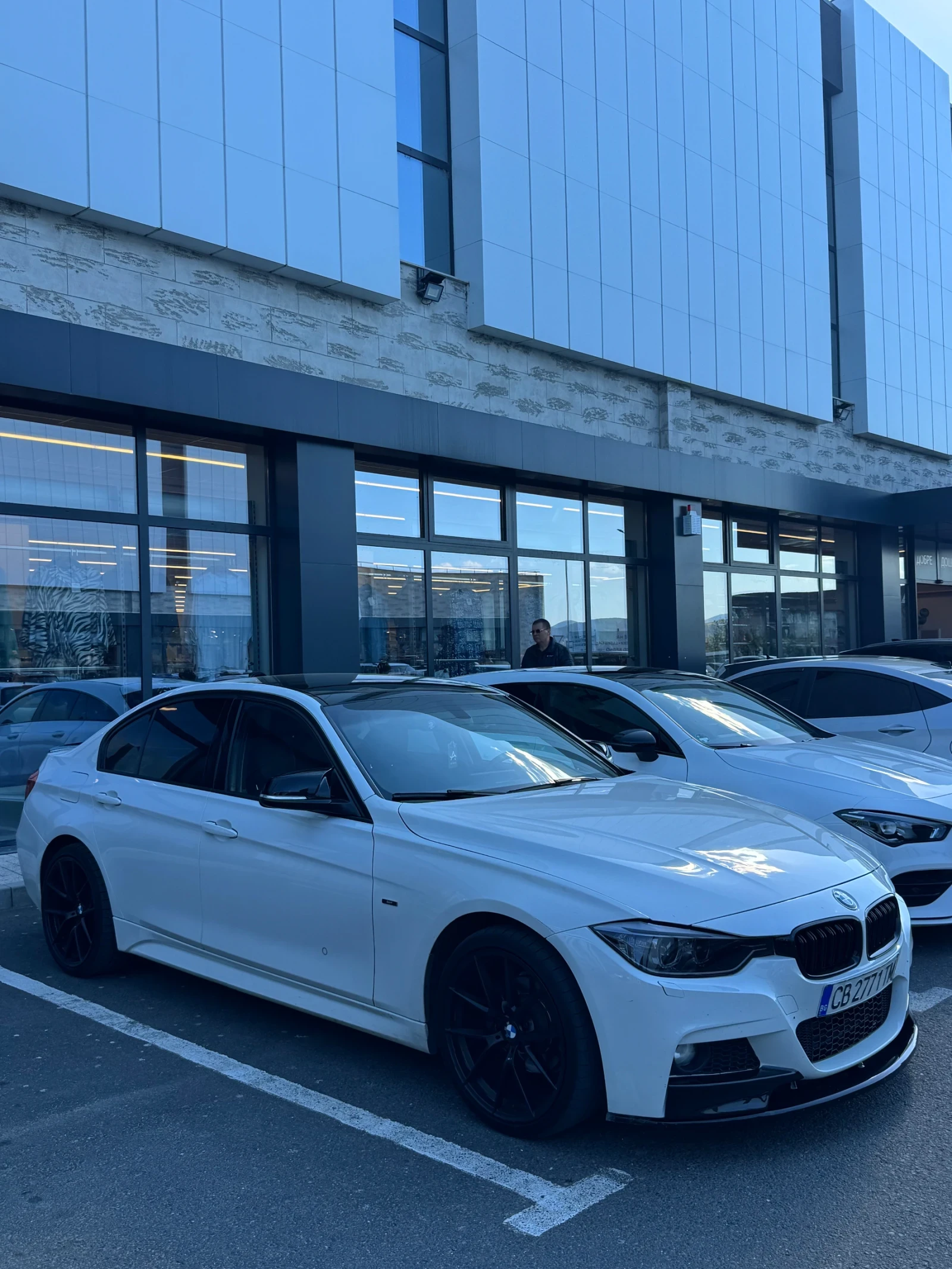 BMW 318, снимка 4 - Автомобили и джипове - 54826321