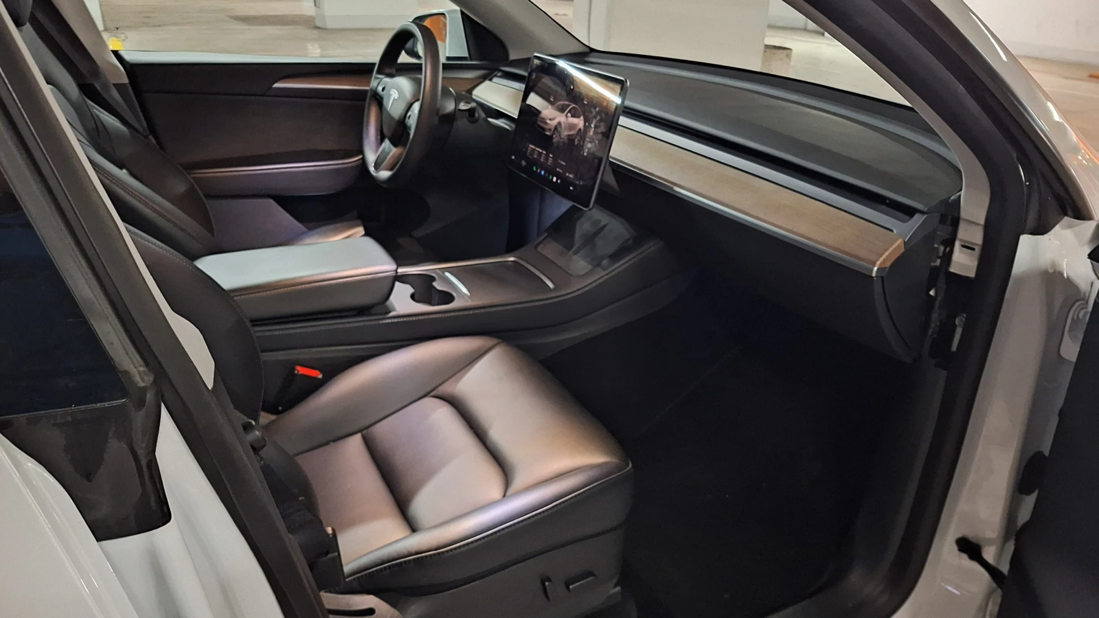 Tesla Model Y DUAL MOTOR * LONG RANGE * SUMMON * Теглич * Гаран., снимка 12 - Автомобили и джипове - 55080550