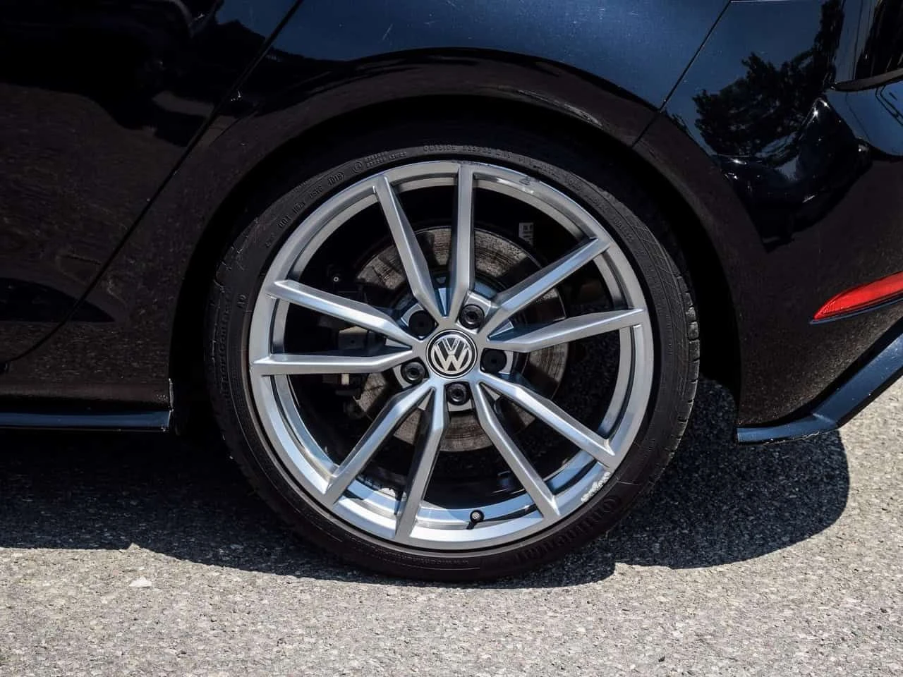 VW Golf * R | Safety Checked | DSG | LOW KMS! | 1 Owner *  | Mobile.bg � ����������� 6