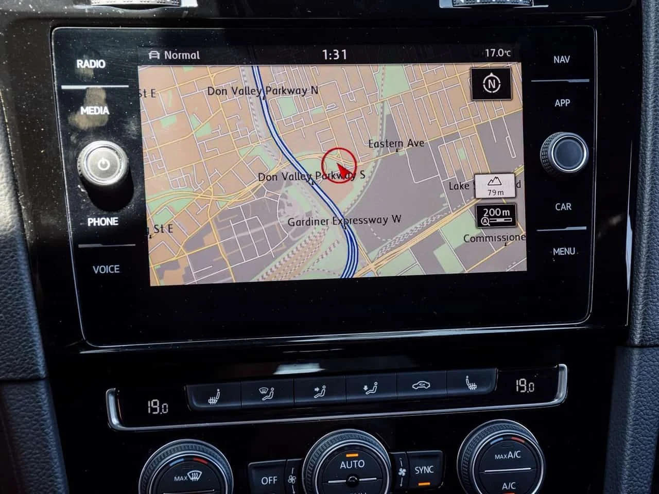 VW Golf * R | Safety Checked | DSG | LOW KMS! | 1 Owner *  | Mobile.bg � ����������� 15