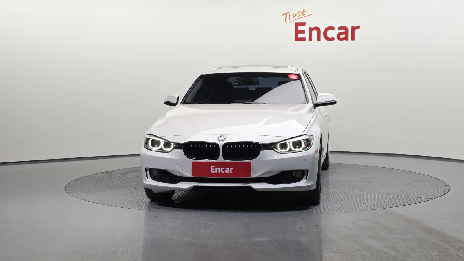 BMW 320, снимка 2 - Автомобили и джипове - 55372113