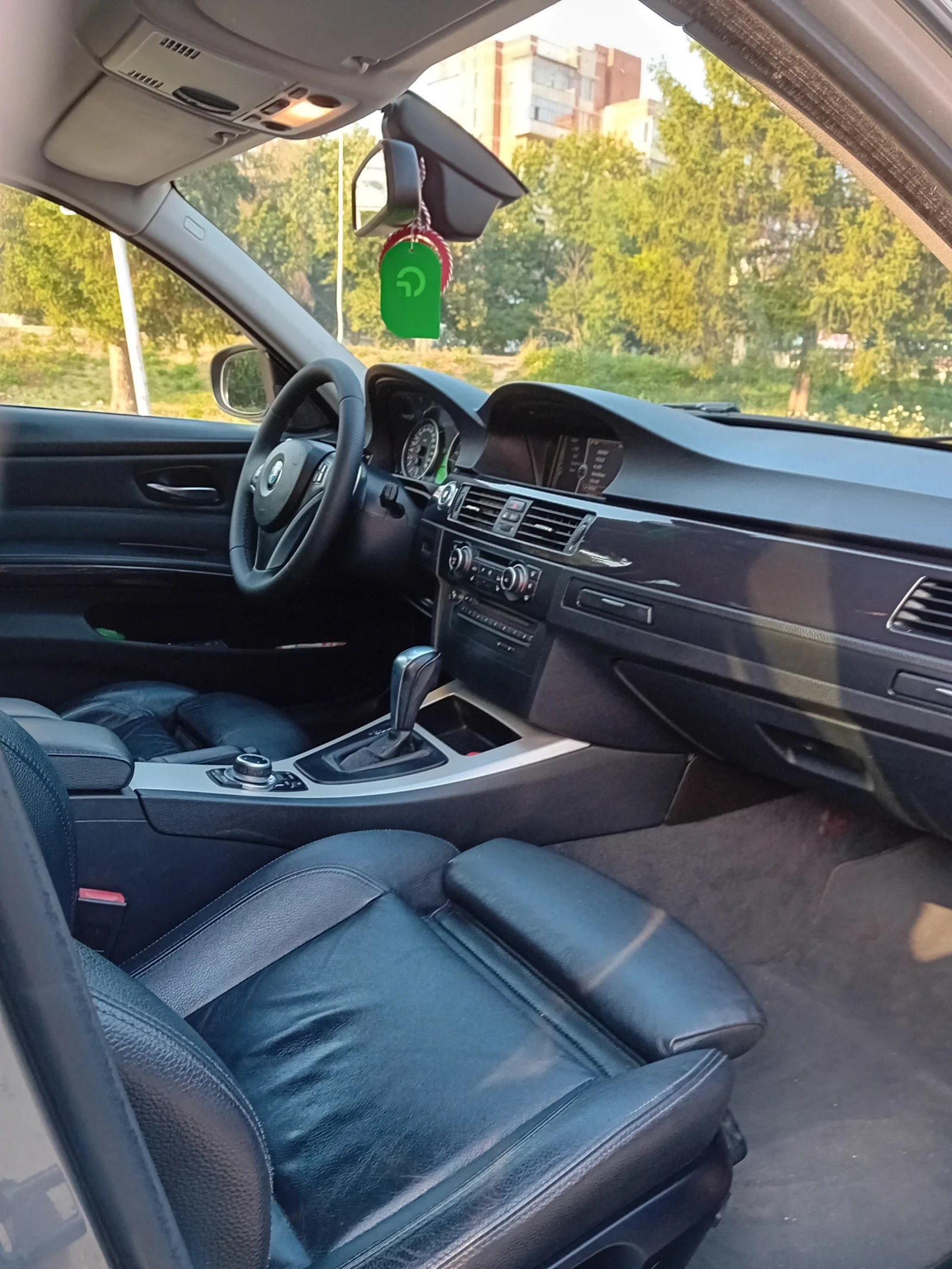 BMW 335, снимка 10 - Автомобили и джипове - 55826810