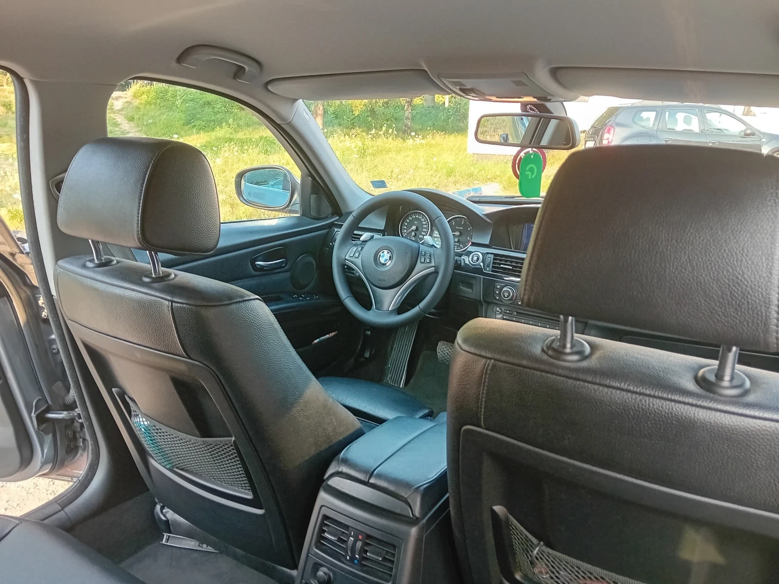 BMW 335, снимка 9 - Автомобили и джипове - 55826810