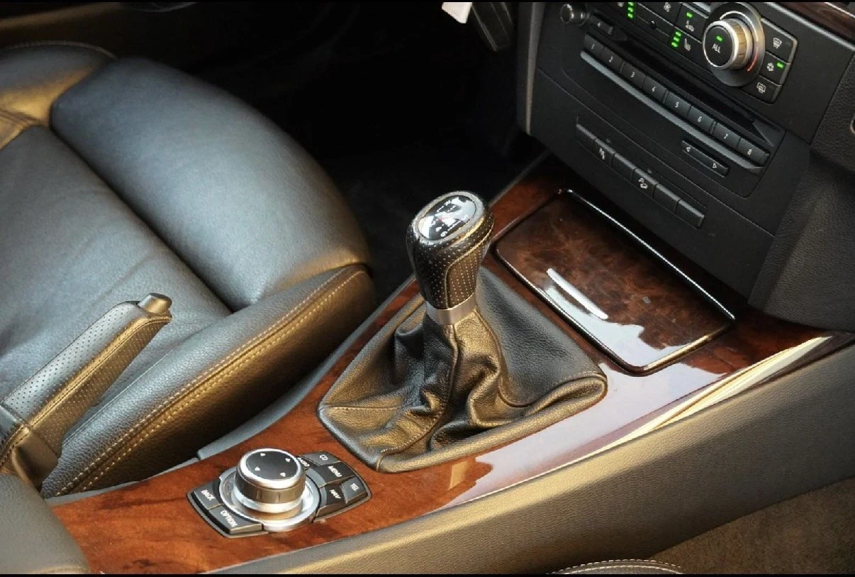 BMW 330 330 d, снимка 3 - Автомобили и джипове - 56073647