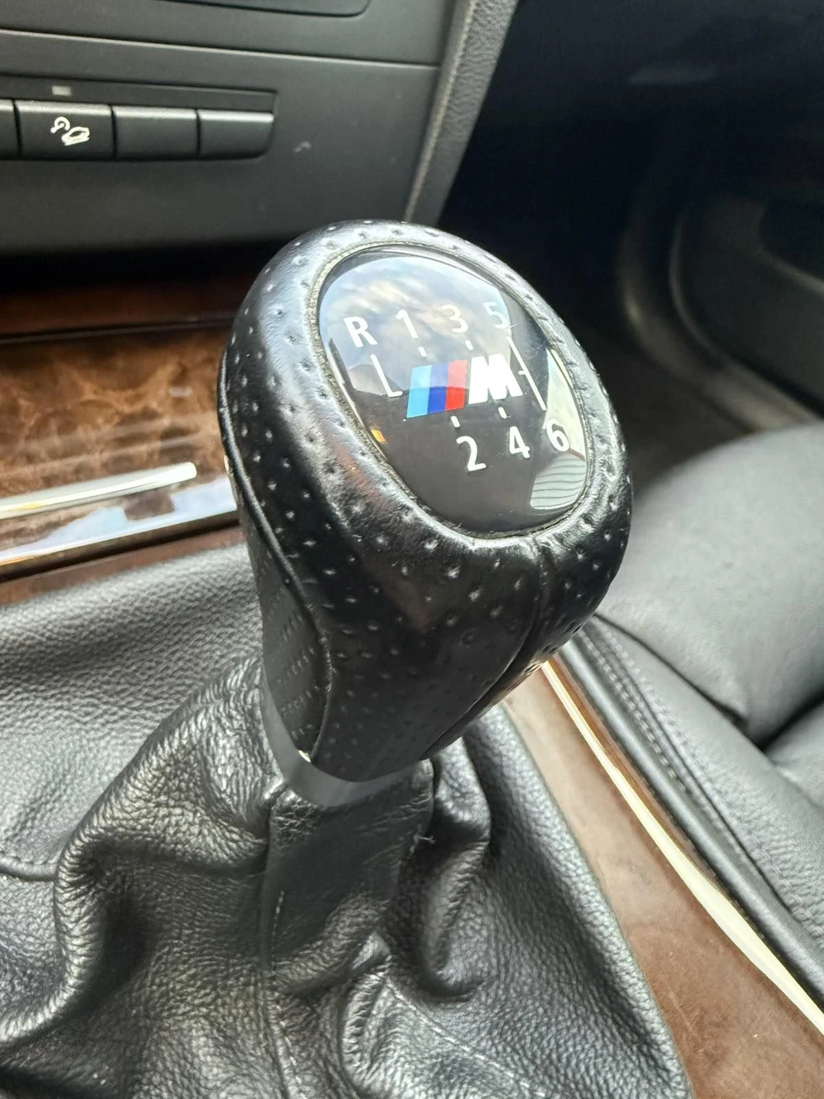 BMW 330 330 d, снимка 8 - Автомобили и джипове - 56073647