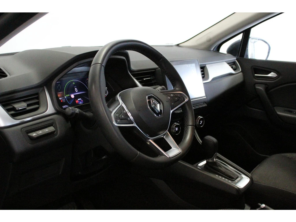 Renault Captur 1.6 Evolution, снимка 11 - Автомобили и джипове - 56126231