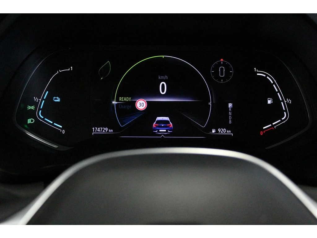 Renault Captur 1.6 Evolution, снимка 14 - Автомобили и джипове - 56126231