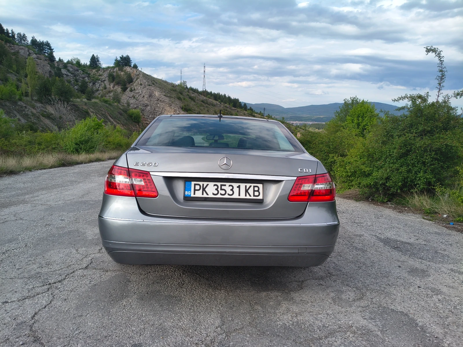 Mercedes-Benz E 250, снимка 17 - Автомобили и джипове - 56420961