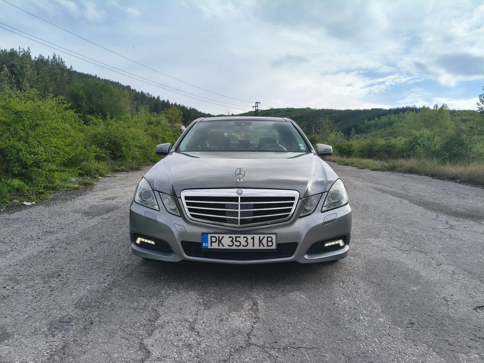 Mercedes-Benz E 250, снимка 15 - Автомобили и джипове - 56420961
