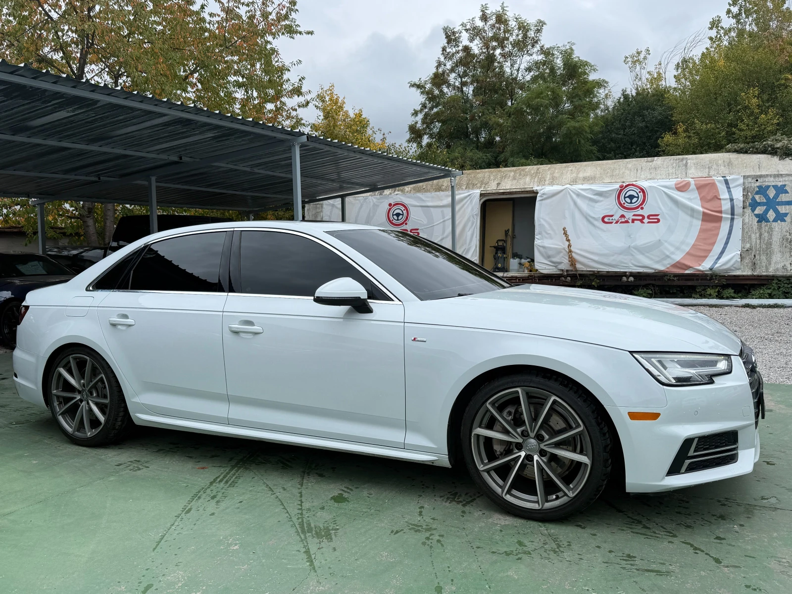 Audi A4 S-LINE, снимка 3 - Автомобили и джипове - 56521393