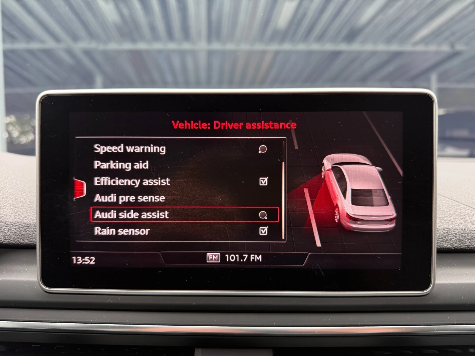 Audi A4 S-LINE, снимка 15 - Автомобили и джипове - 56521393