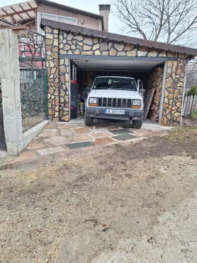 Jeep Cherokee, снимка 1