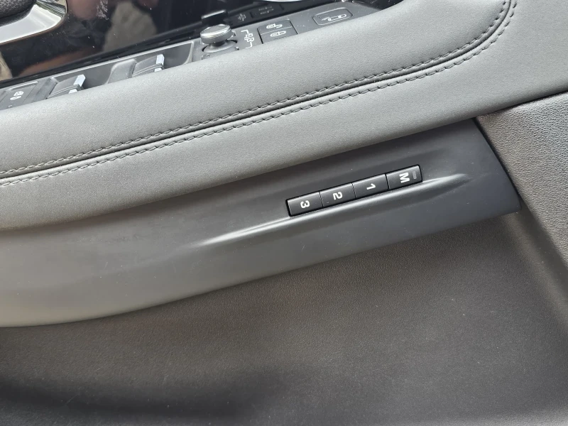 Land Rover Range Rover Evoque R DYNAMIC , снимка 10 - Автомобили и джипове - 51453610