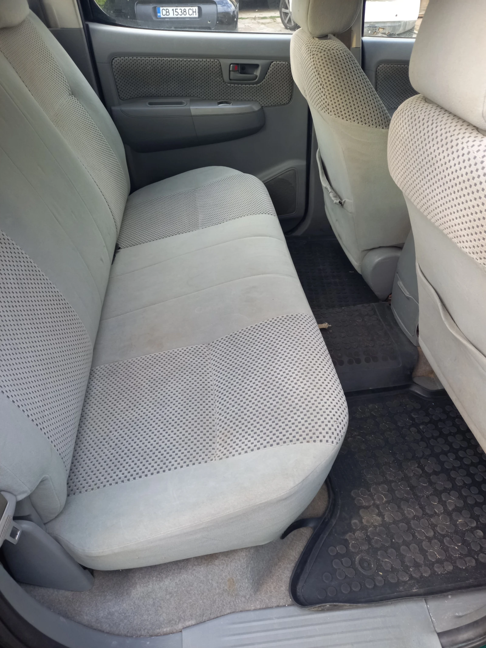 Toyota Hilux  - изображение 6