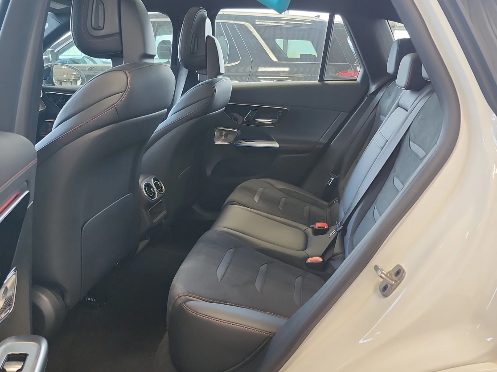 Mercedes-Benz GLC 43 AMG CARFAX * * АВТО КРЕДИТ * *  - изображение 8