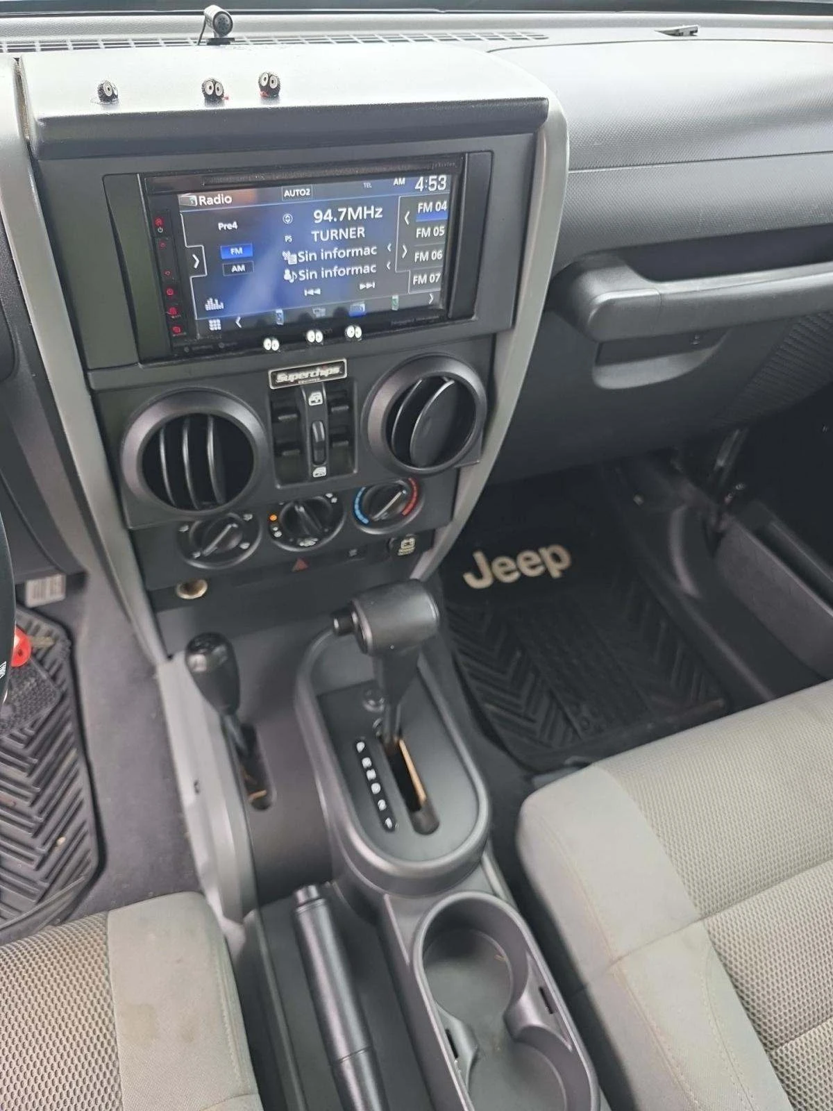 Jeep Wrangler SAHARA* ДЪЛГА БАЗА* 4WD* 2 КЛЮЧА - изображение 6