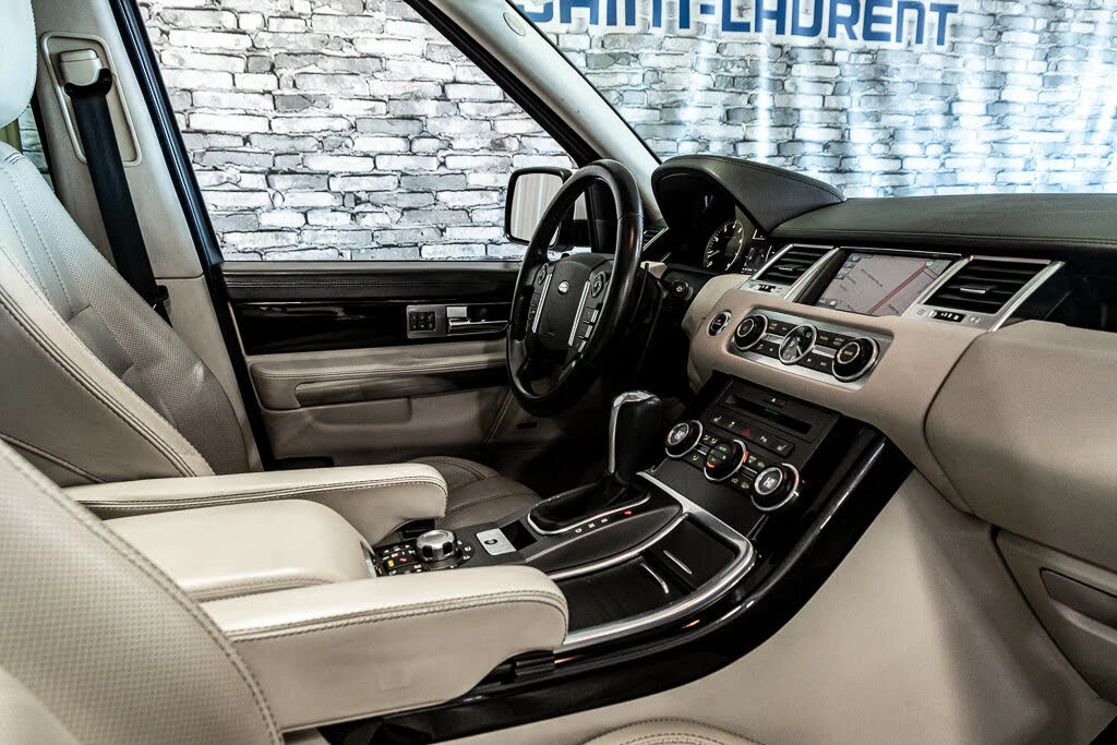 Land Rover Range Rover Sport SUPERCHARGED * AWD * ПАНО * CAMERA * ПОДГРЕВ * NAV - изображение 9