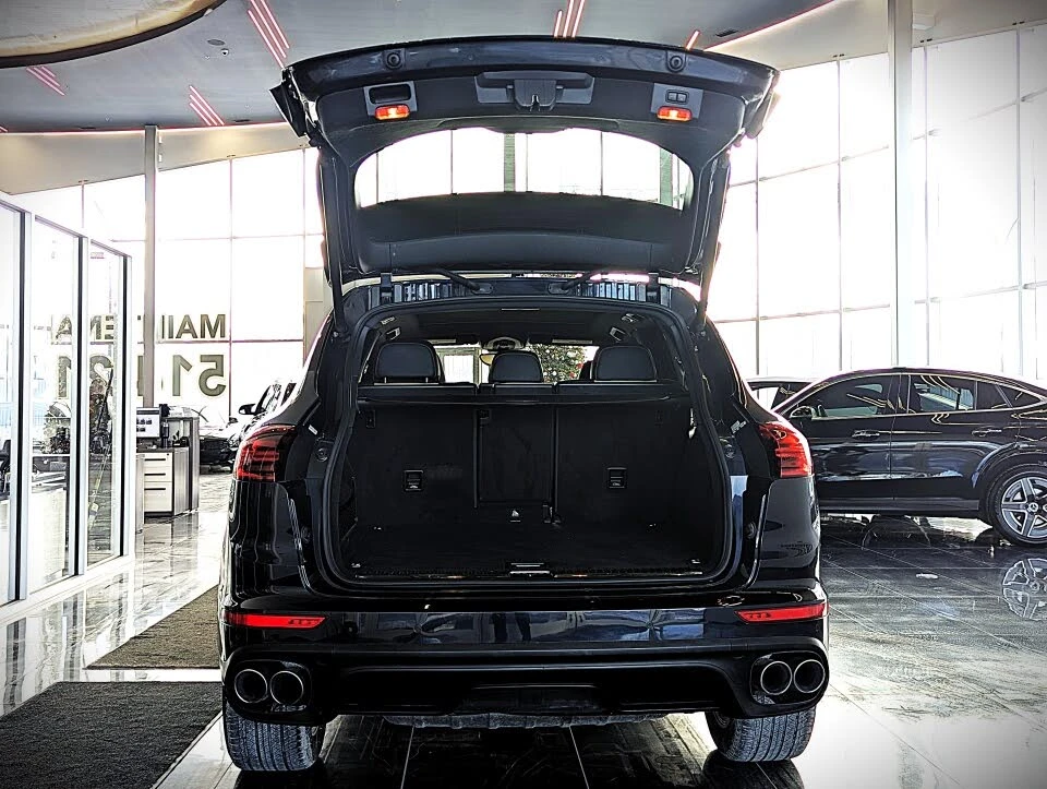 Porsche Cayenne S* ПАМЕТ* BOSE* КАМЕРА* 4 ПОДГРЕВА* ОБДУХВАНЕ* ПАН, снимка 4 - Автомобили и джипове - 53815758