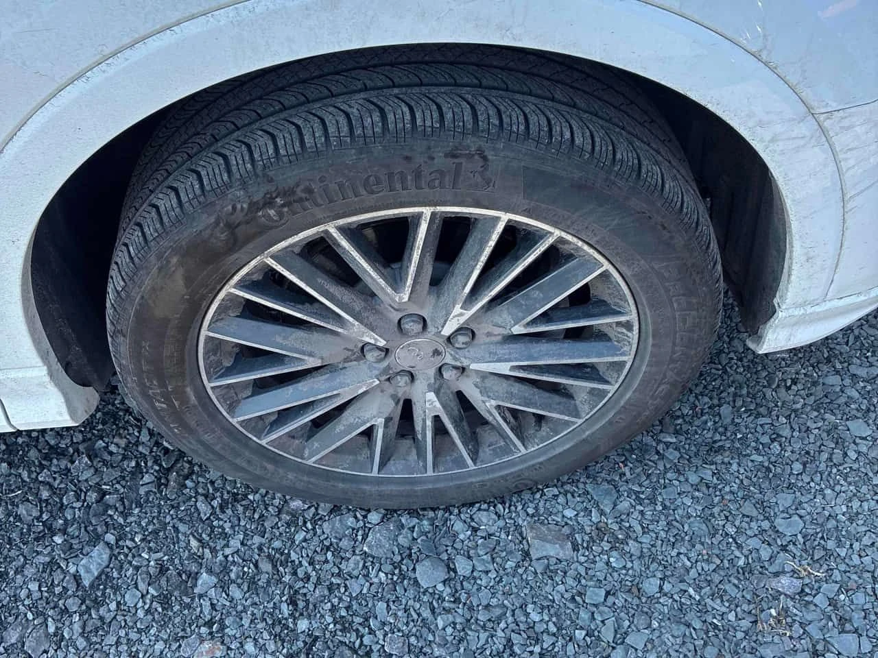 Audi Q3 * Komfort * CARFAX * 2 КЛЮЧА * ПАНО * KEYLESS, снимка 7 - Автомобили и джипове - 54158123