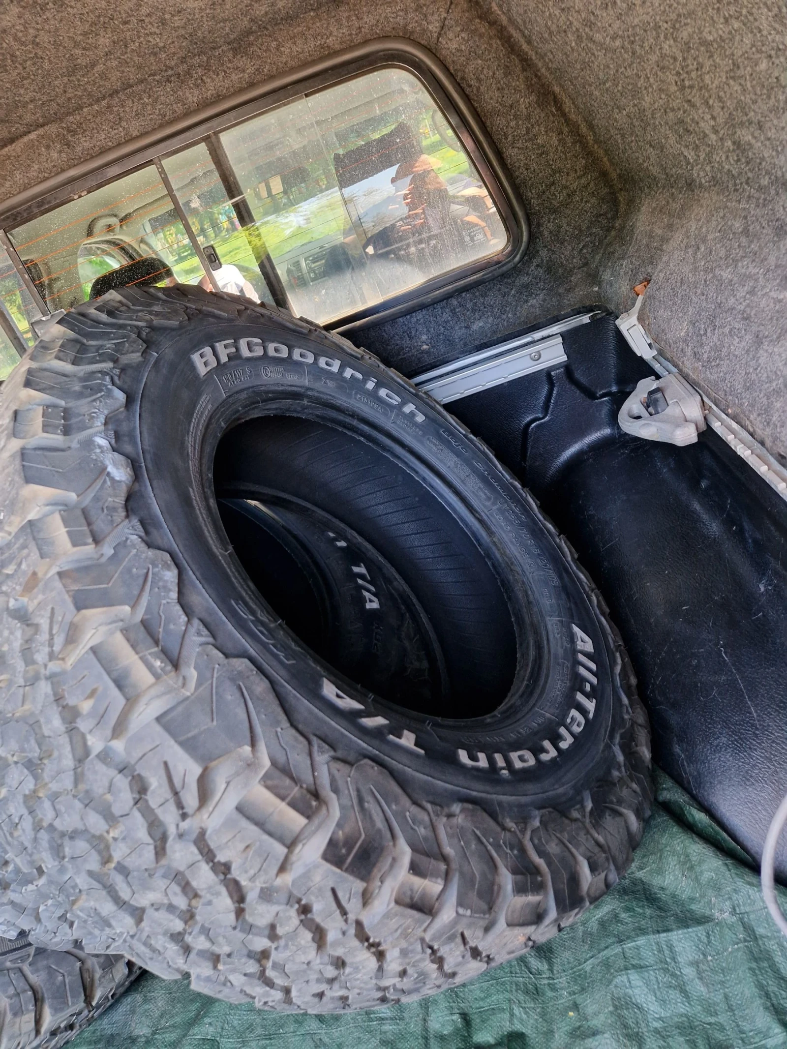 Nissan Navara, снимка 8 - Автомобили и джипове - 54321980