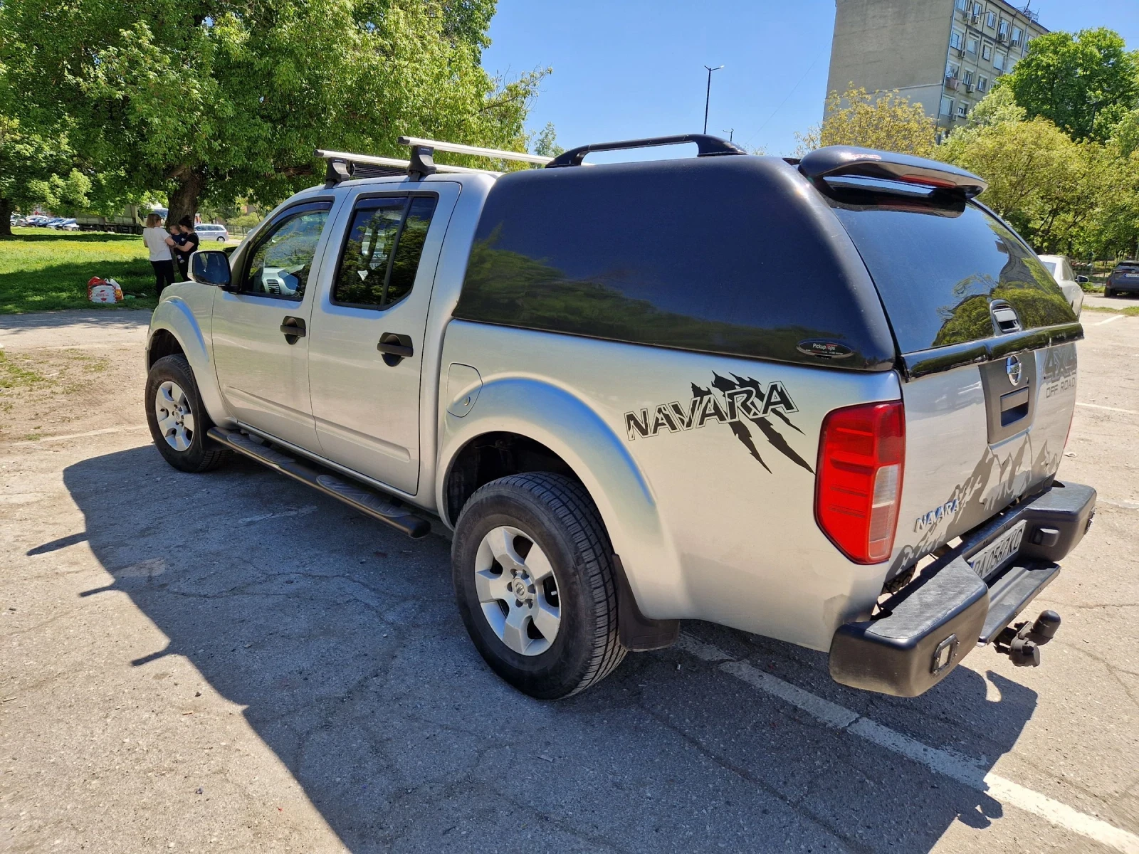 Nissan Navara, снимка 6 - Автомобили и джипове - 54321980
