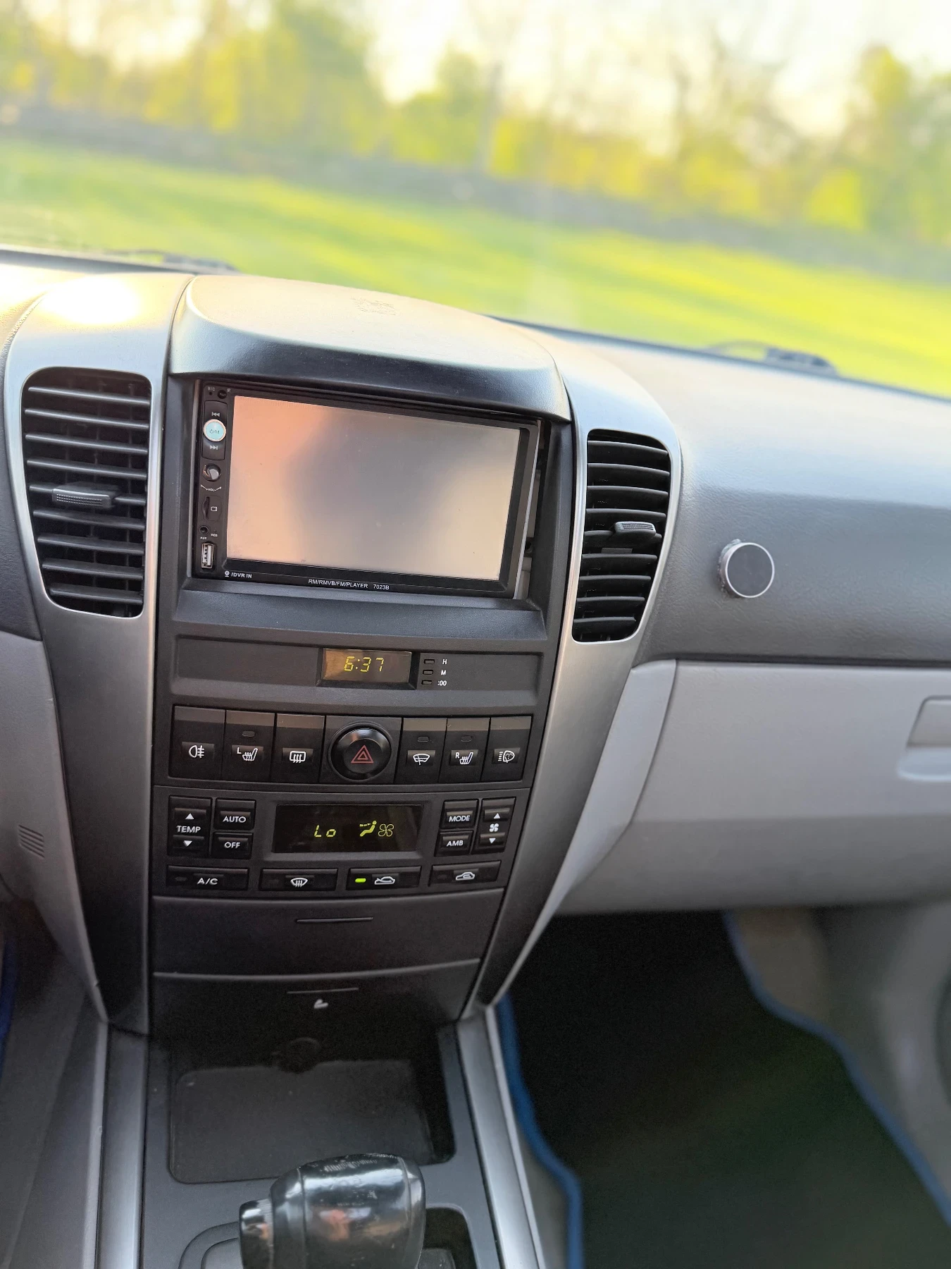 Kia Sorento, снимка 12 - Автомобили и джипове - 54556132
