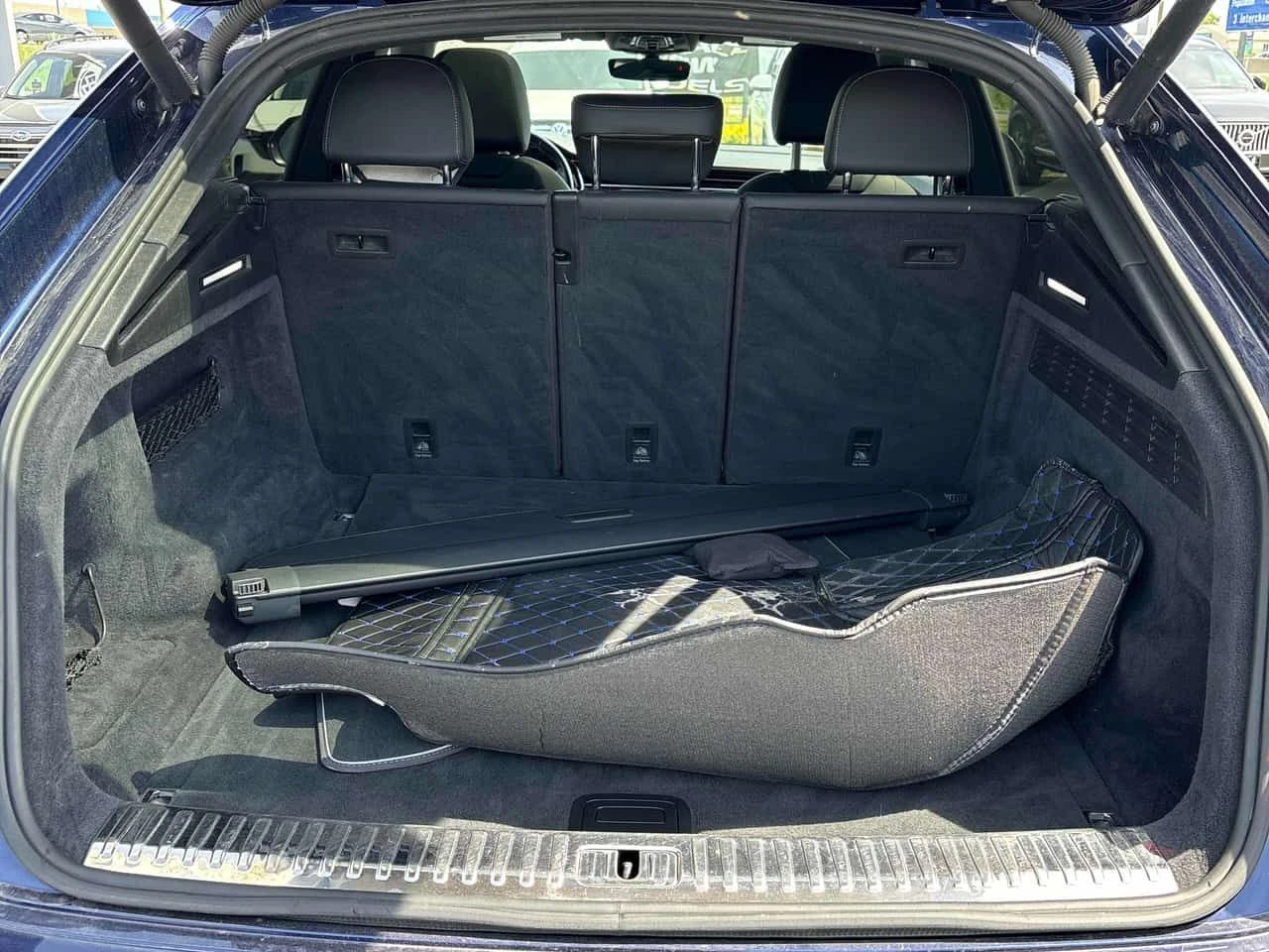 Audi Q8 * Progressiv * ОБДУХВАНЕ* ПАНОРАМА* , снимка 12 - Автомобили и джипове - 54756139