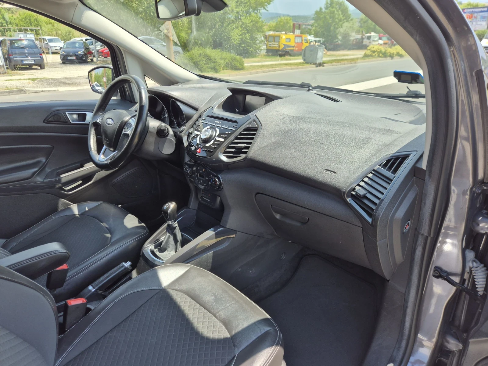 Ford EcoSport 1000 Turbo Titanum , снимка 12 - Автомобили и джипове - 55119124