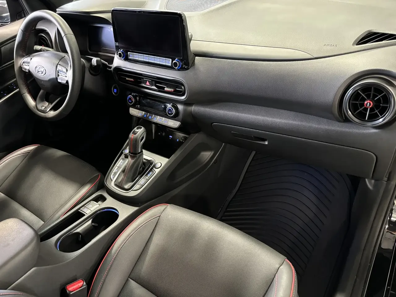 Hyundai Kona 1.6T N Line| AWD| ULTIMATEPKG| NAV| SUNROOF| LEATH | Mobile.bg � ����������� 12