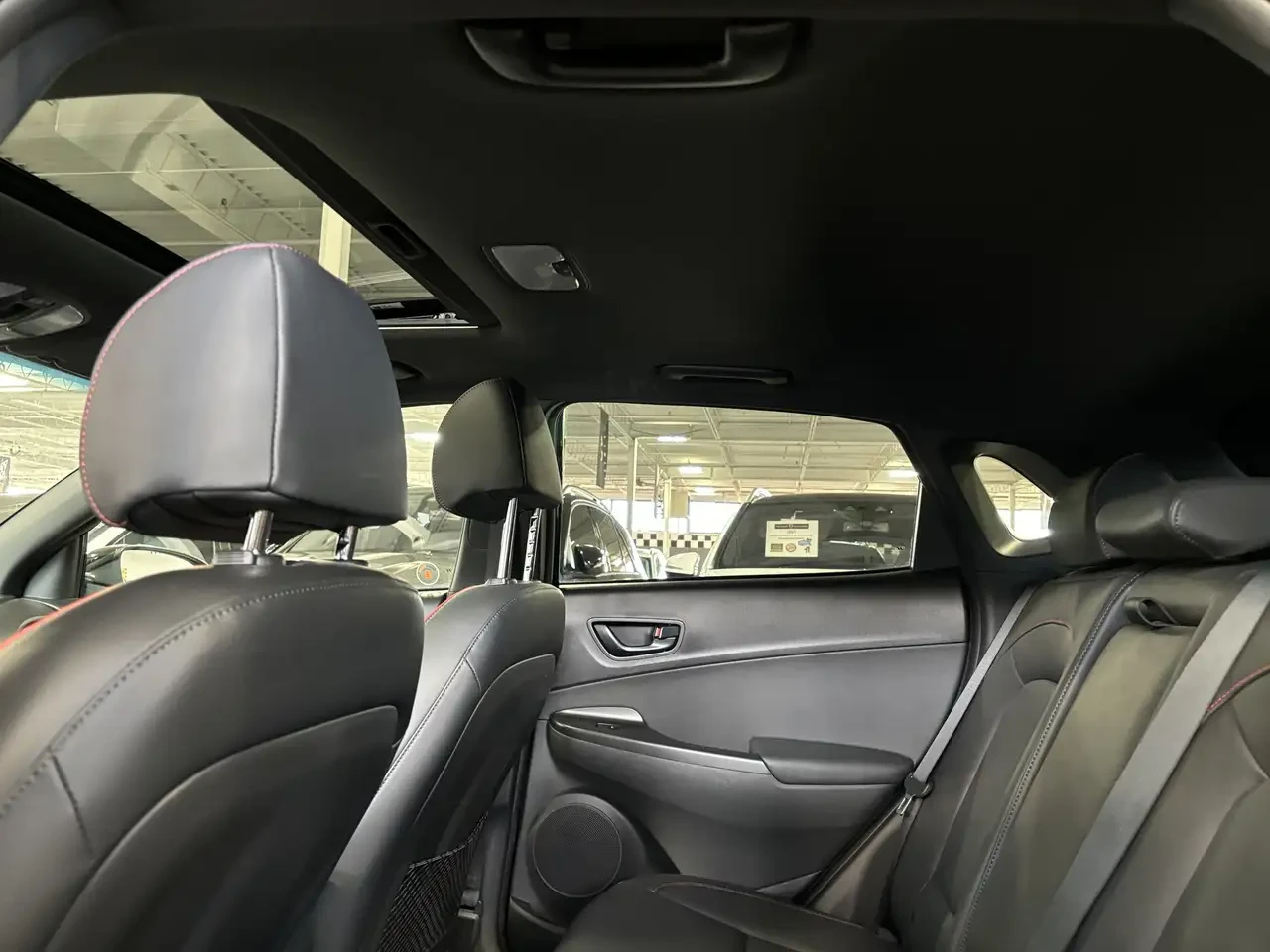 Hyundai Kona 1.6T N Line| AWD| ULTIMATEPKG| NAV| SUNROOF| LEATH | Mobile.bg � ����������� 8