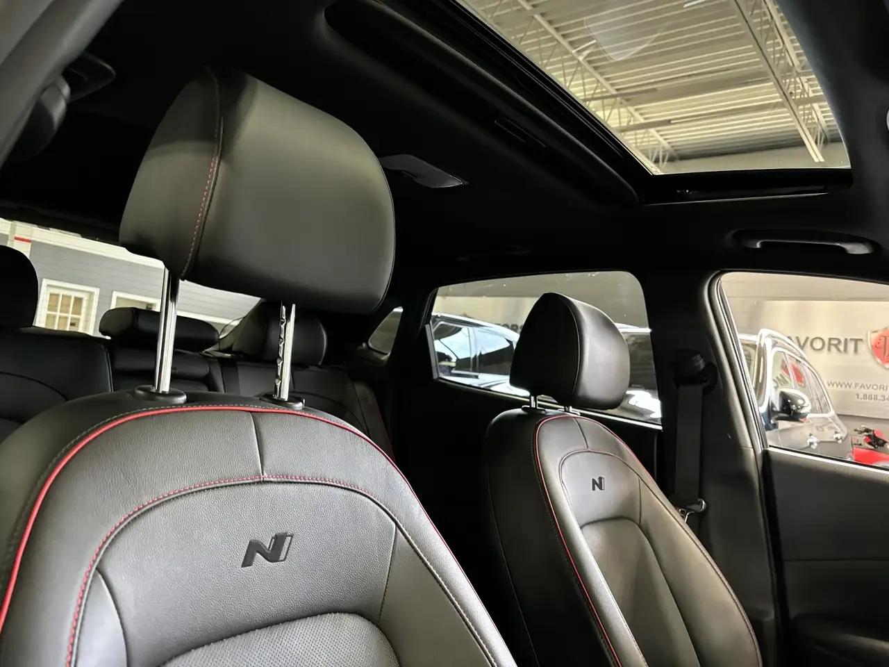 Hyundai Kona 1.6T N Line| AWD| ULTIMATEPKG| NAV| SUNROOF| LEATH | Mobile.bg � ����������� 13