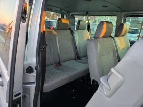 VW Transporter 2.0 TDI 140 К.С. 4-MOTION / 9 МЕСТЕН / НАВИ / КЛИМ, снимка 11