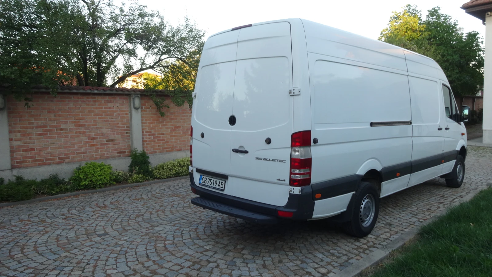 Mercedes-Benz Sprinter 319 4x4, снимка 7 - Бусове и автобуси - 54195869